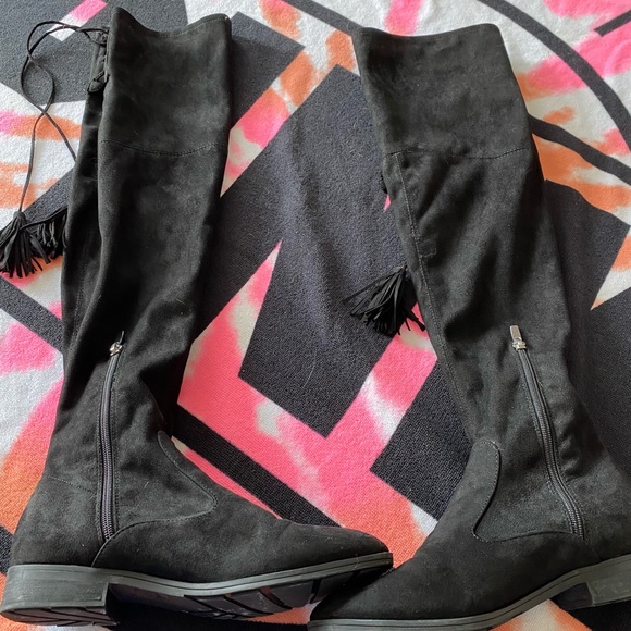 Marc Fisher Over The Knee Faux Suede Boots w/ties - Picture 2 of 16